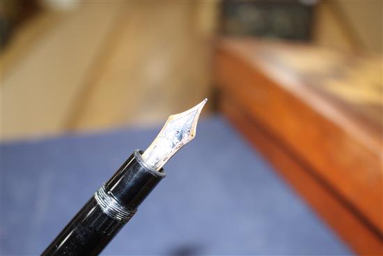 A Montblanc Meisterstuck No.149 fountain pen, with two colour nib, in brown suede effect box, pen 14.75cm